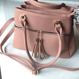 KK xiu Pale Pink crossbody purse 8 pockets